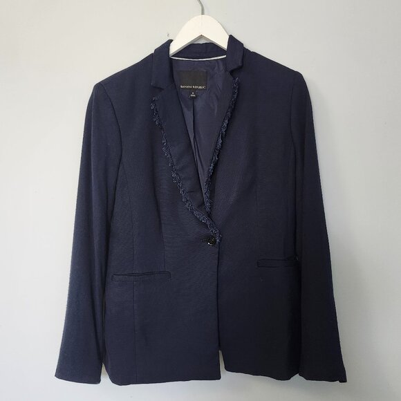 BANANA REPUBLIC | Fray Trim Blazer - Picture 1 of 8